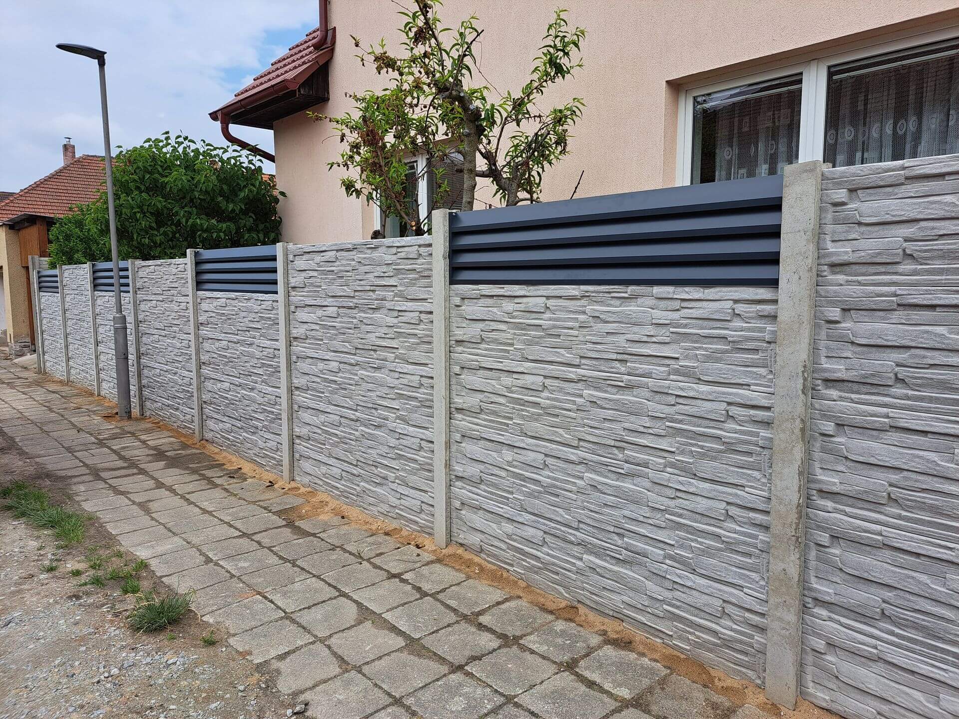 Josef Nouza Ploty / Beton / Foto 1
